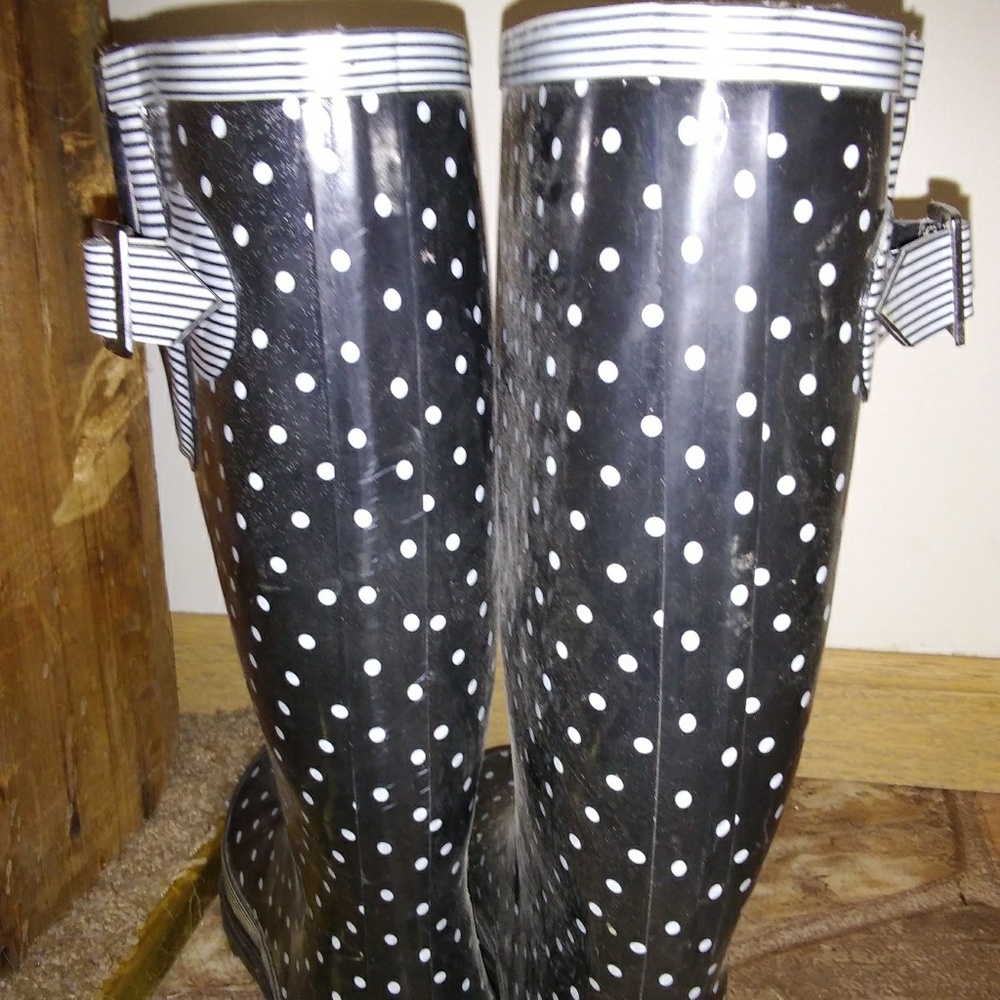 Polka dot rain boots